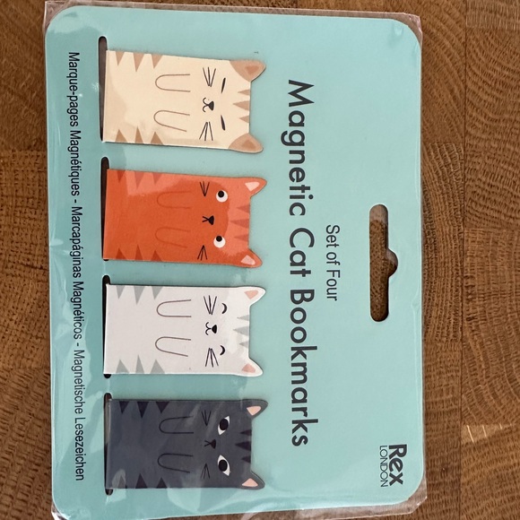 Rex London Magnetic Cat Bookmarks Set of 4.Book lovers. Cat lovers. Kawaii. Cute - Picture 6 of 7